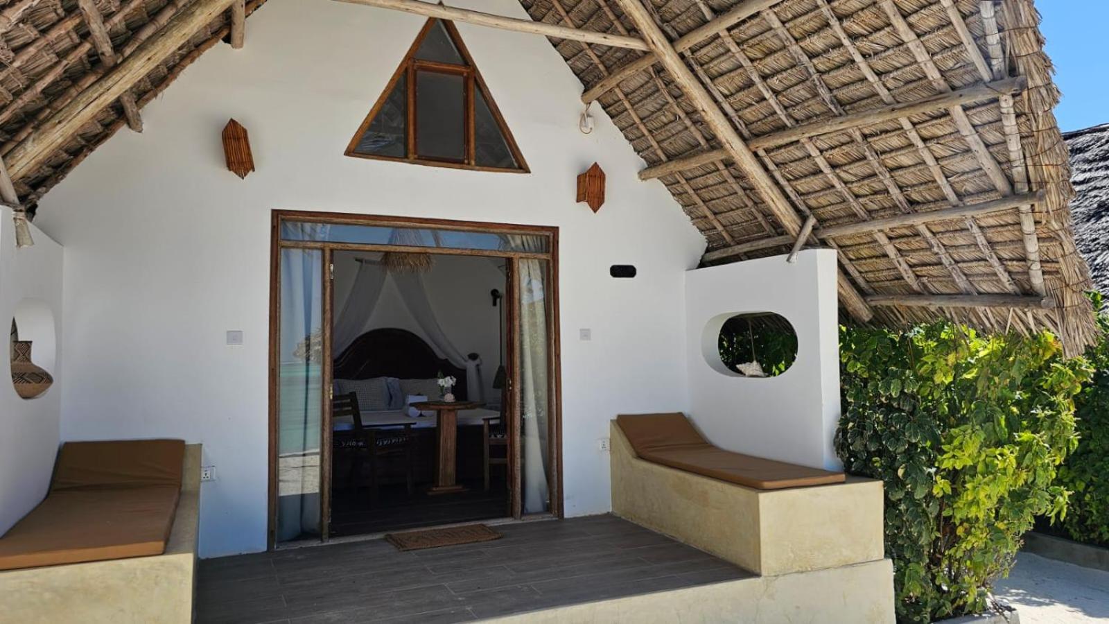 Juana Ocean Villas Makunduchi Buitenkant foto